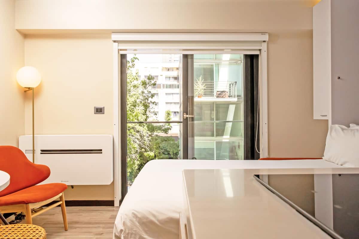 1 bedroom, in-room safe, laptop workspace, blackout drapes