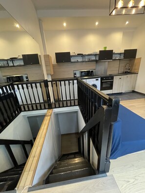 Interior - Apartment near the tourist street Mouffetard (Paris)