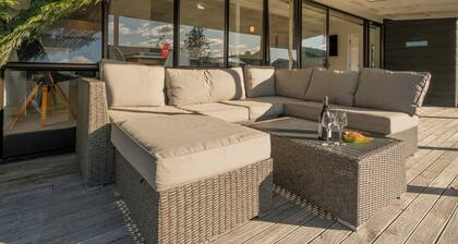 Fun at Whangamata - Whangamata Holiday Home