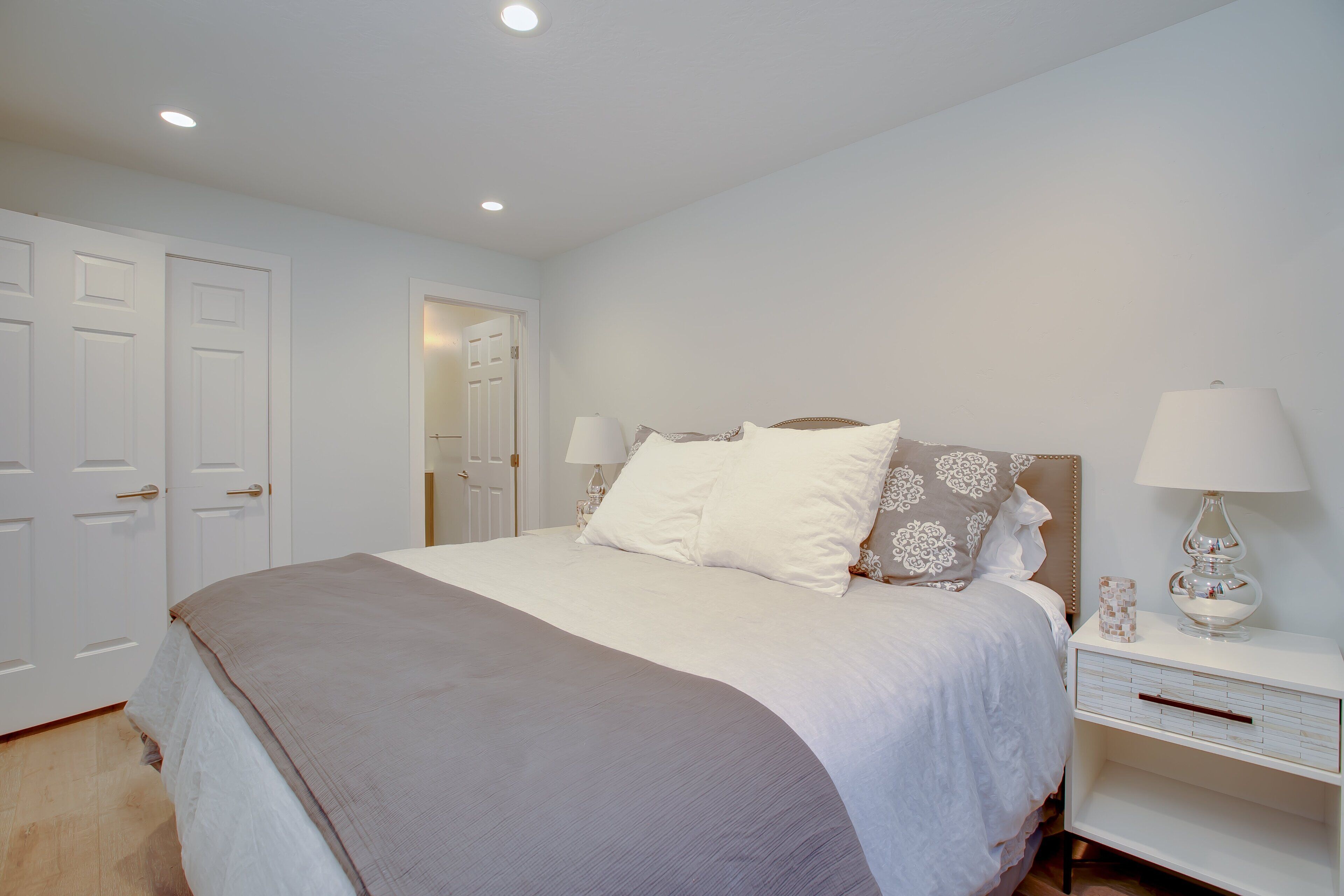 2 habitaciones, wifi gratis y ropa de cama 