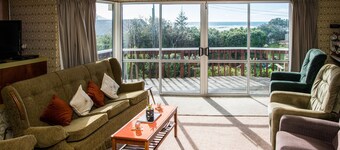 Karoola - Waimarama Bach