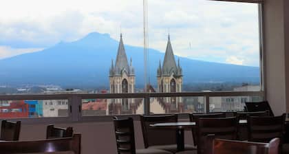 Hotel María Isabel