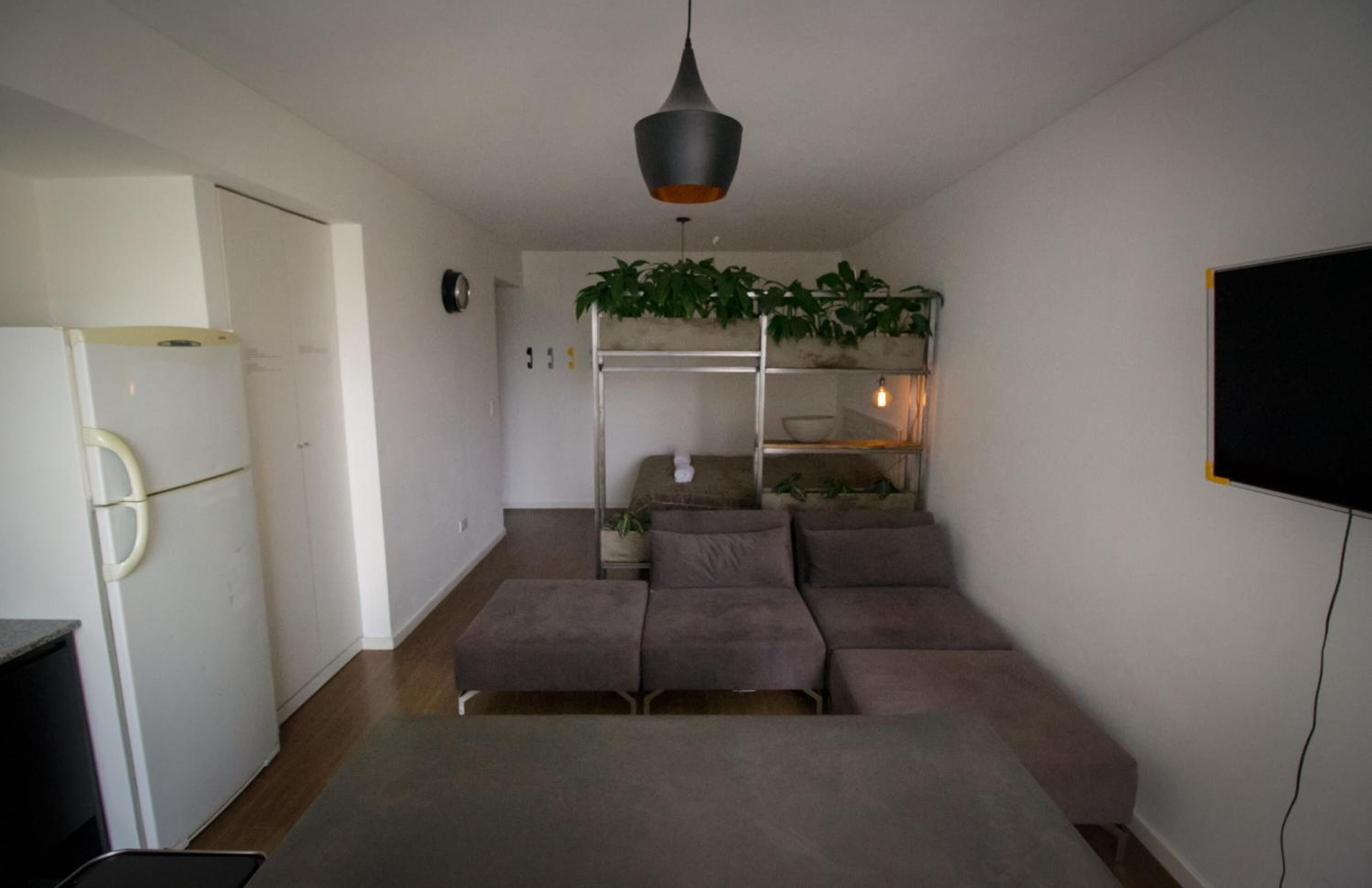 40-inch smart tv with cable channels, tv