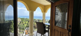 Vita huset avskilt havsutsikt