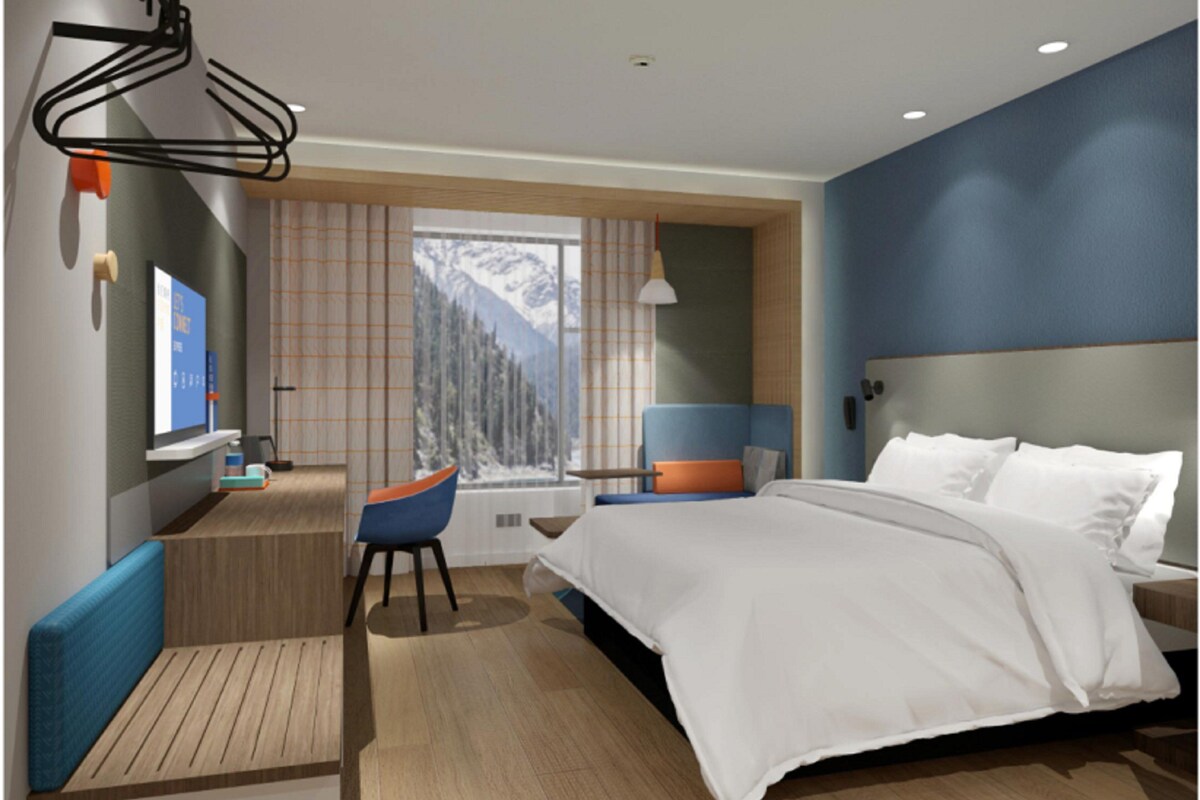 Chambre Standard, 1 très grand lit, vue montagne