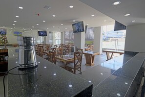 Free daily self-serve breakfast