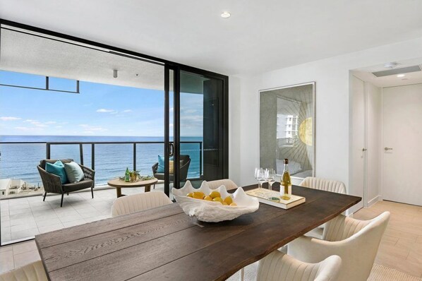 Executive Suite Ocean View | Balcony view - Vue Broadbeach (Broadbeach)