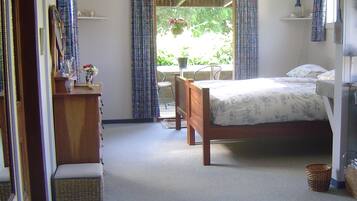 بديكورات فريدة لكل غرفة وطراز فريد لكل وحدة ومساحة عمل للكمبيوتر المحمول