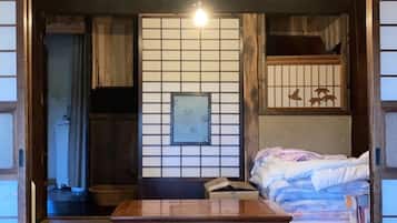 Small semi-Private Room | Free WiFi, bed sheets