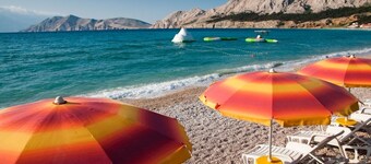 Apartment 4863-2 for 4 Pers. in Baška