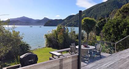 Ngaire's Haven - Mahau Sound Holiday Home