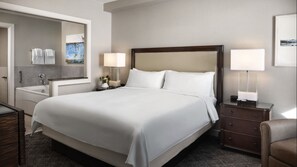 2 makuuhuonetta, silitysrauta/-lauta, ilmainen Wi-Fi, vuodevaatteet