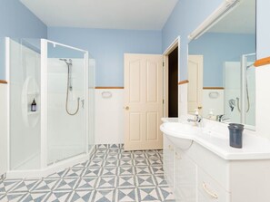 Badewanne, Haartrockner