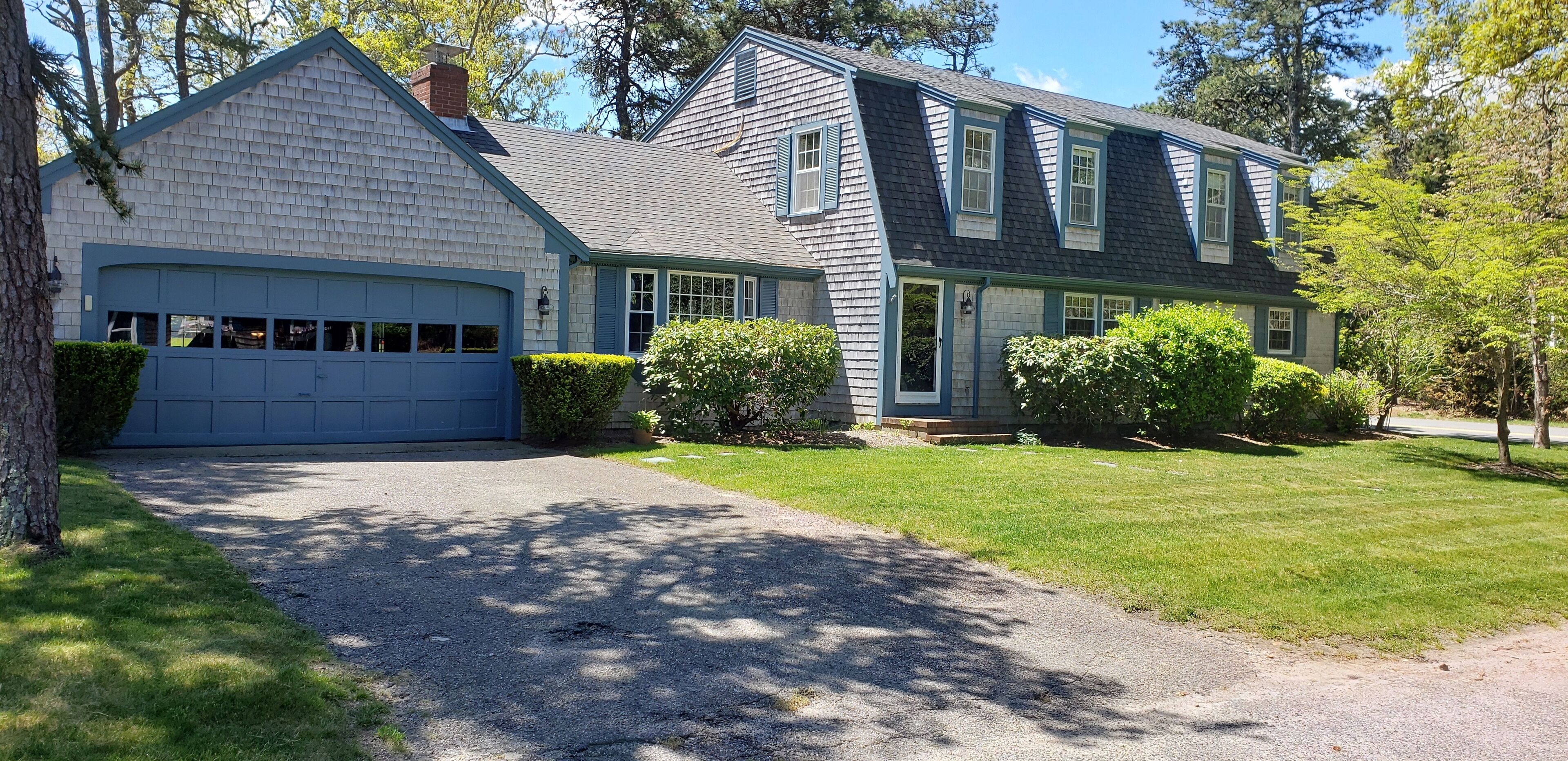 Large Family House Near Red River Beach and Wedding Facilities