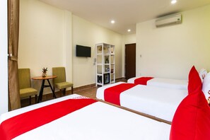 View from room - OYO 658 Euro Gold House And Coffee (Da Nang)