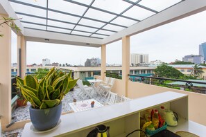 Property grounds - OYO 658 Euro Gold House And Coffee (Da Nang)