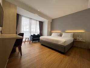 In-room safe, desk, blackout curtains, soundproofing - Miyabi Hotel (Masai)