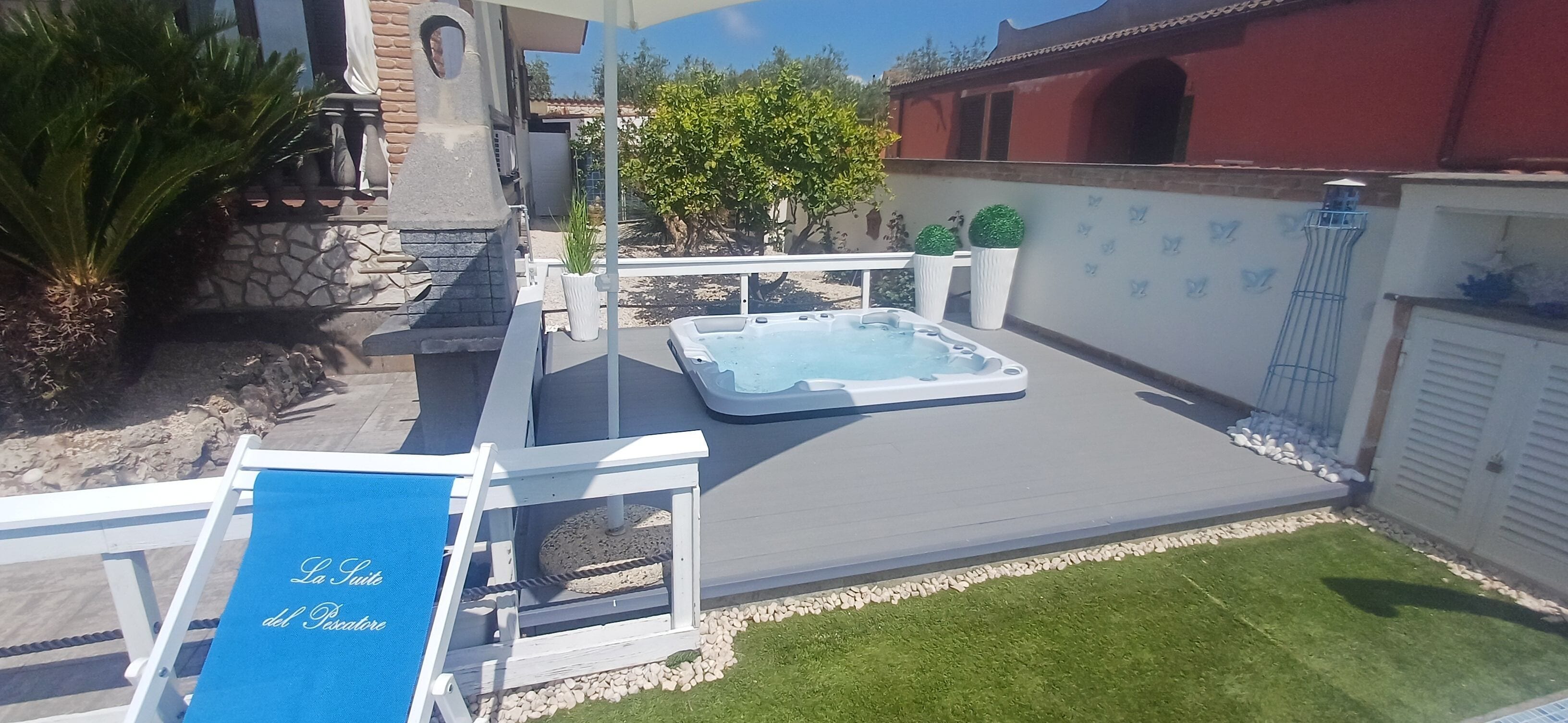 Bain à remous extérieur