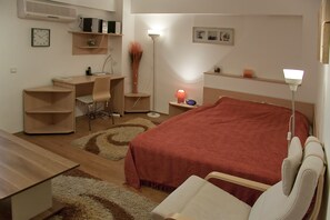 1 bedroom, iron/ironing board, free WiFi, bed sheets - Baneasa Studio - near Herastrau Park (Sector 1)