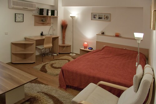 Baneasa Studio - near Herastrau Park
