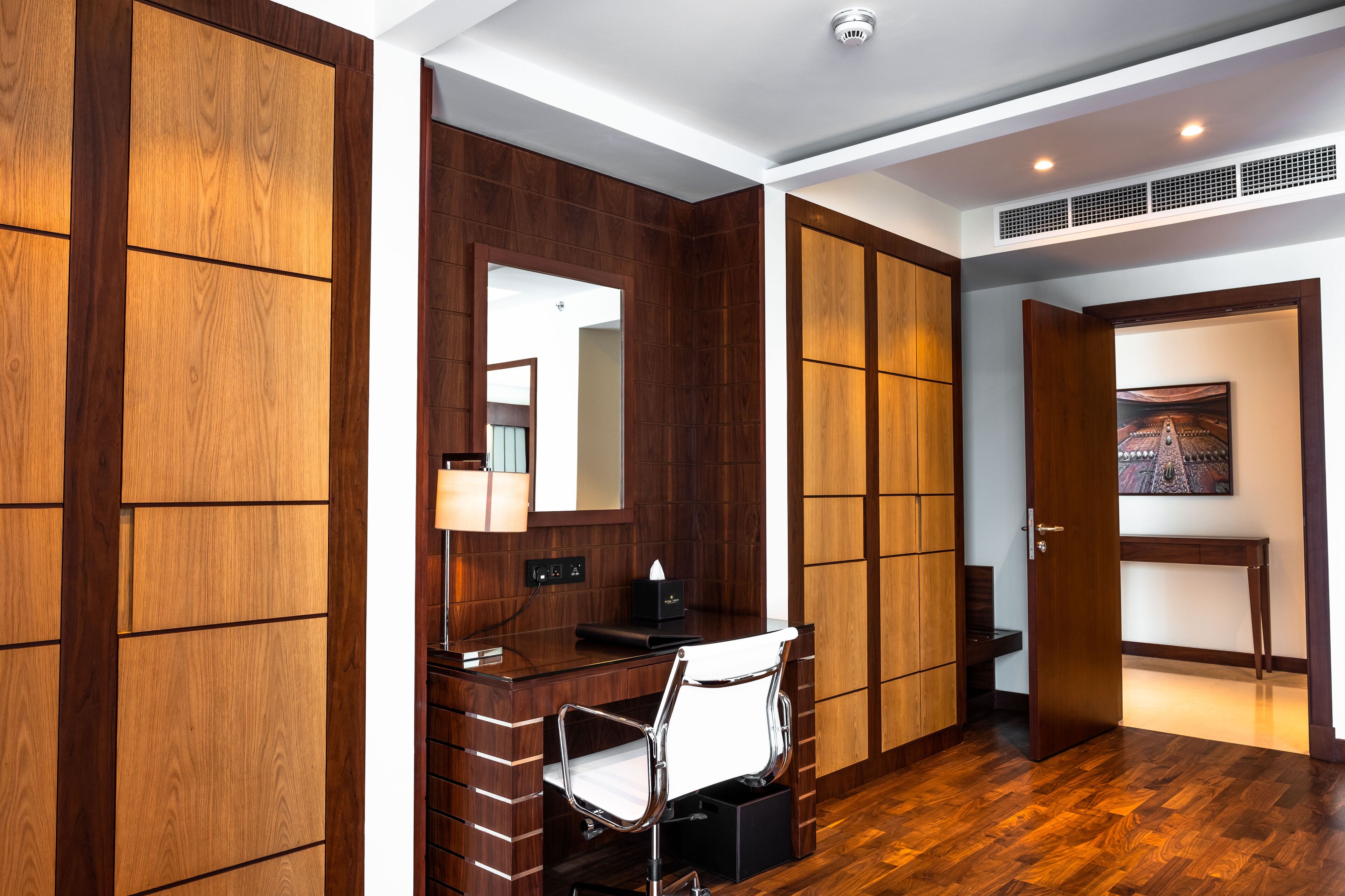 presidential suite, non smoking, partial sea view | 1 bedroom, egyptian cotton sheets, premium bedding, memory-foam beds