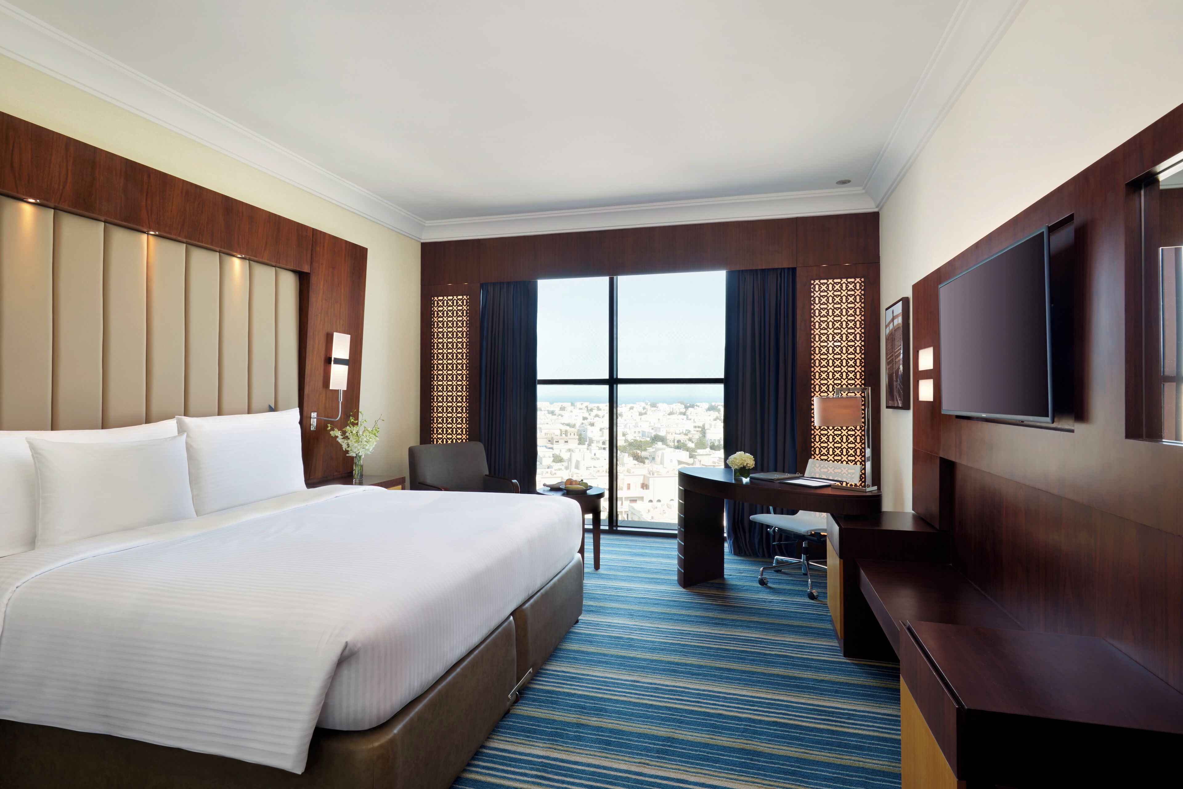 Superior Room, 1 King Bed | Egyptian cotton sheets, premium bedding, memory foam beds, minibar