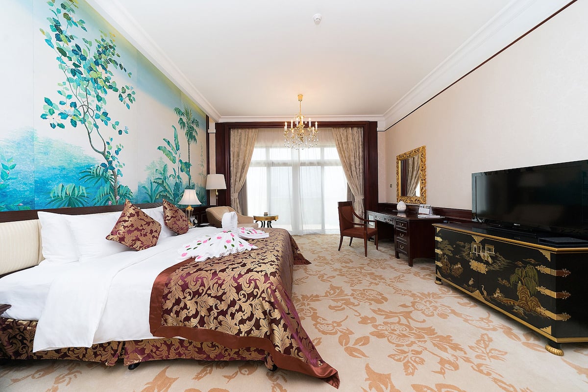 Suite Deluxe, vistas al jardín | 1 dormitorio, minibar, caja fuerte y escritorio