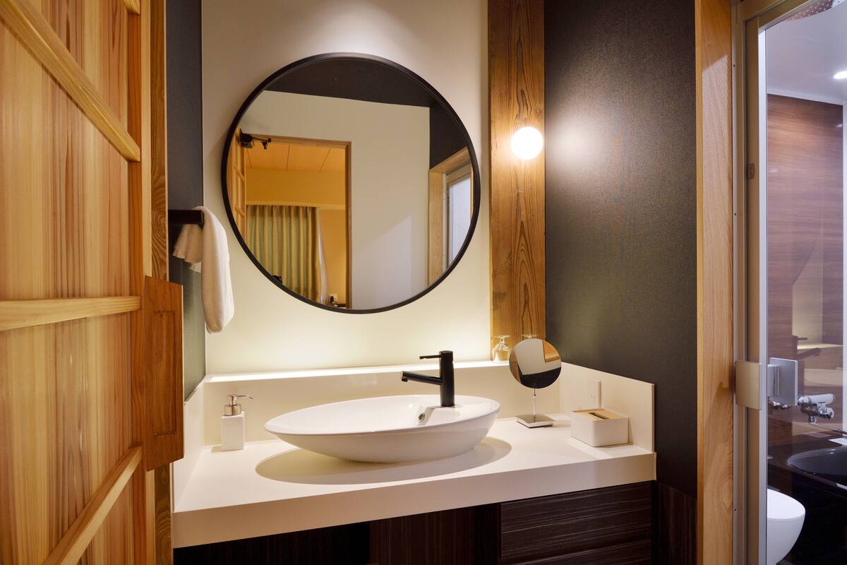 japanese western style twin room | bathroom sink