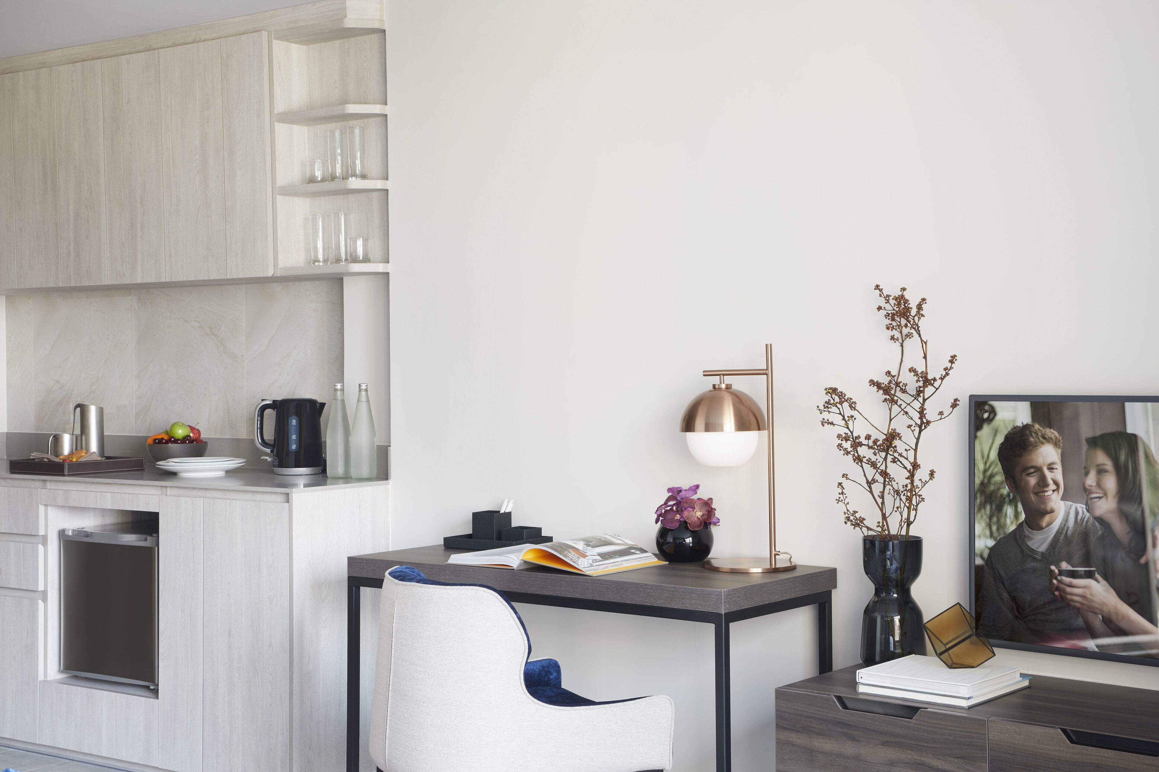 1 bedroom, in-room safe, individually decorated, individually furnished