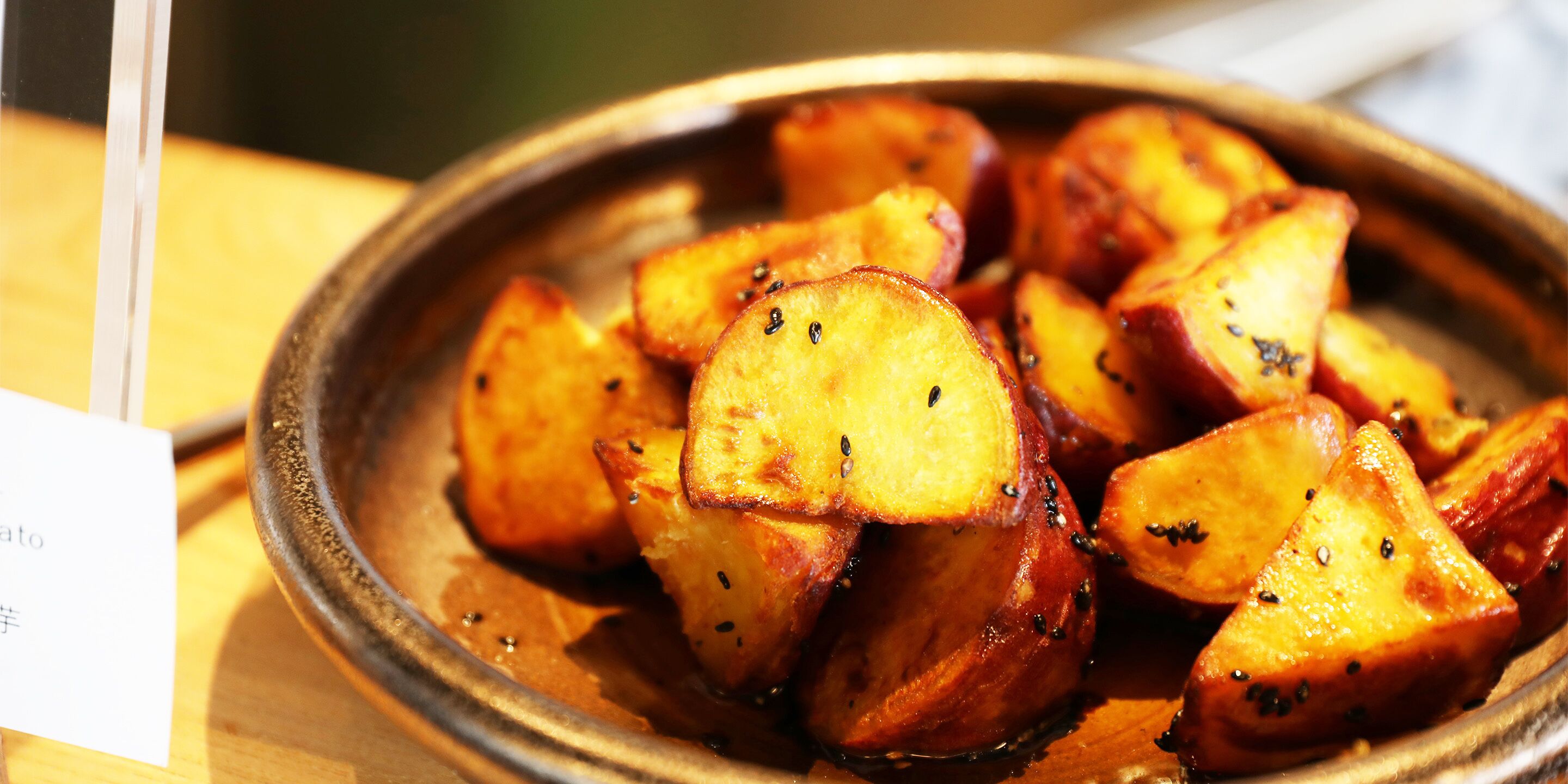 daily buffet breakfast (jpy 1980 per person)