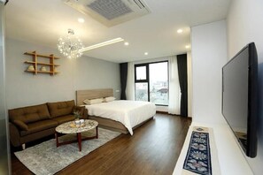 Panoramic Studio