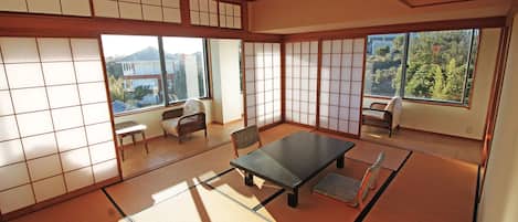 Deluxe Japanese Style Room for 4 Guests | In-room safe, iron/ironing board