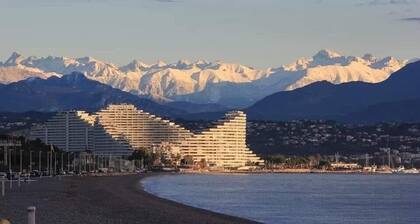 Villa with terraces and swimming pool panoramic view. Near golf courses and beach, 1km from village