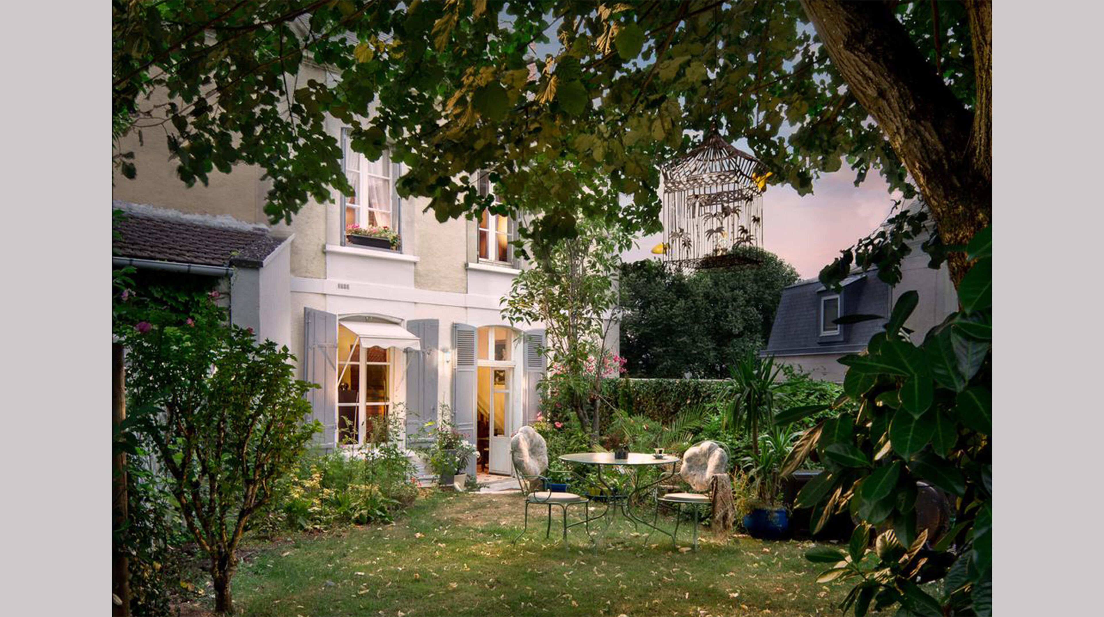 บริเวณภายนอก