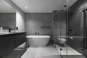 Bathroom - 106 The Signature De Waterkant (Cape Town)