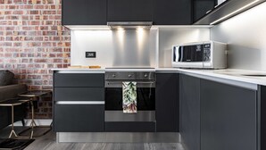 Apartment | Private kitchenette - 402 The Signature De Waterkant (Cape Town)