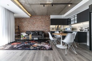 Apartment | Living area | Flat-screen TV - 402 The Signature De Waterkant (Cape Town)