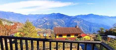 Triple Room | Balkoni