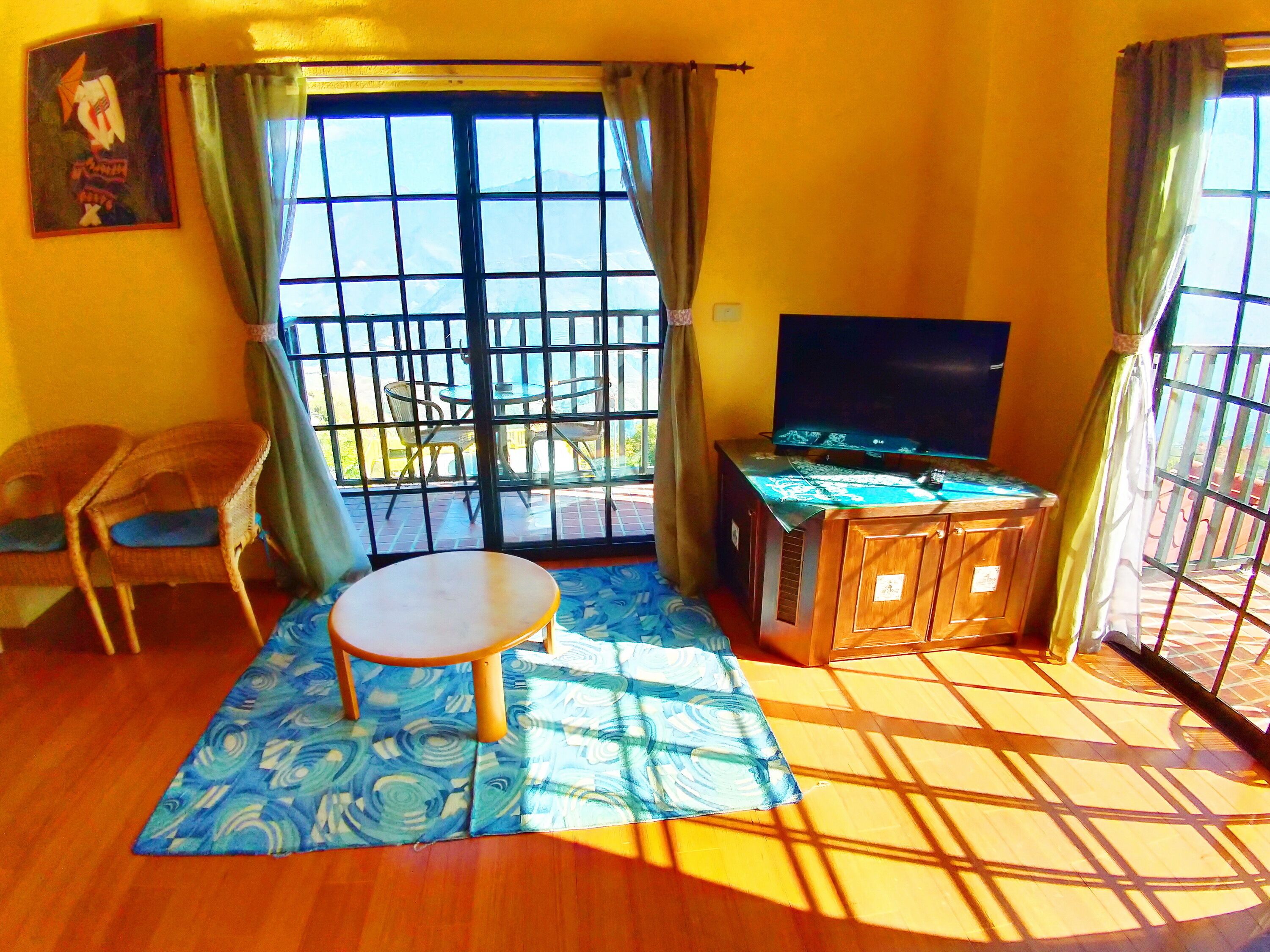 優質親子四人房 | 客廳 | 電視