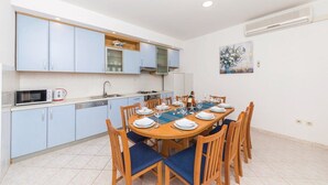 Superior Apartment, Multiple Beds | Private kitchen - Luxury Residence Villa Val (Kastela)