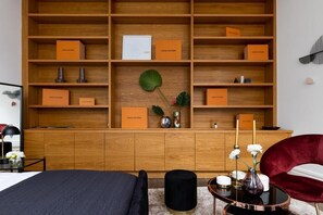 บ้านพักซูพีเรีย | 5 ห้องนอน, เครื่องนอนป้องกันสารก่อภูมิแพ้, ห้องเก็บเสียง
