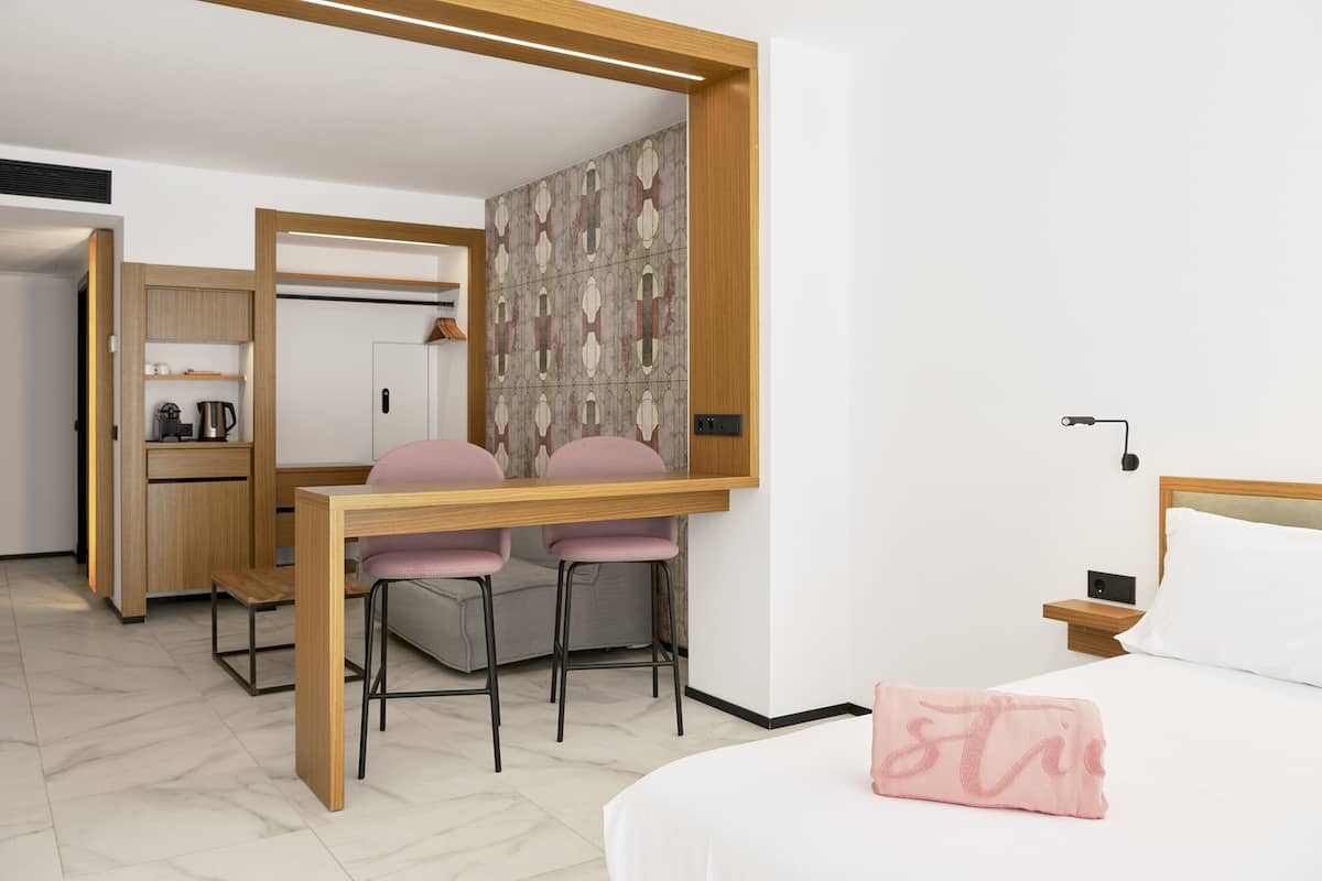 Junior Studio Suite, Balcony
