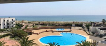 2-room apt + cabin with pool and parking, sleeps 6, near beach - Le Barcarès