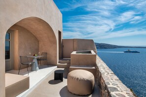 Beach/ocean view - Old Castle Oia - Adults Only (Santorini)