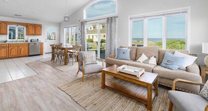 6 makuuhuoneen talo, merinäköala, ilmastointi, 1 mailin päässä rannasta