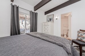 3 عدّة غرف نوم ومكواة/لوح كي وواي فاي مجانًا وملاءات أسرّة