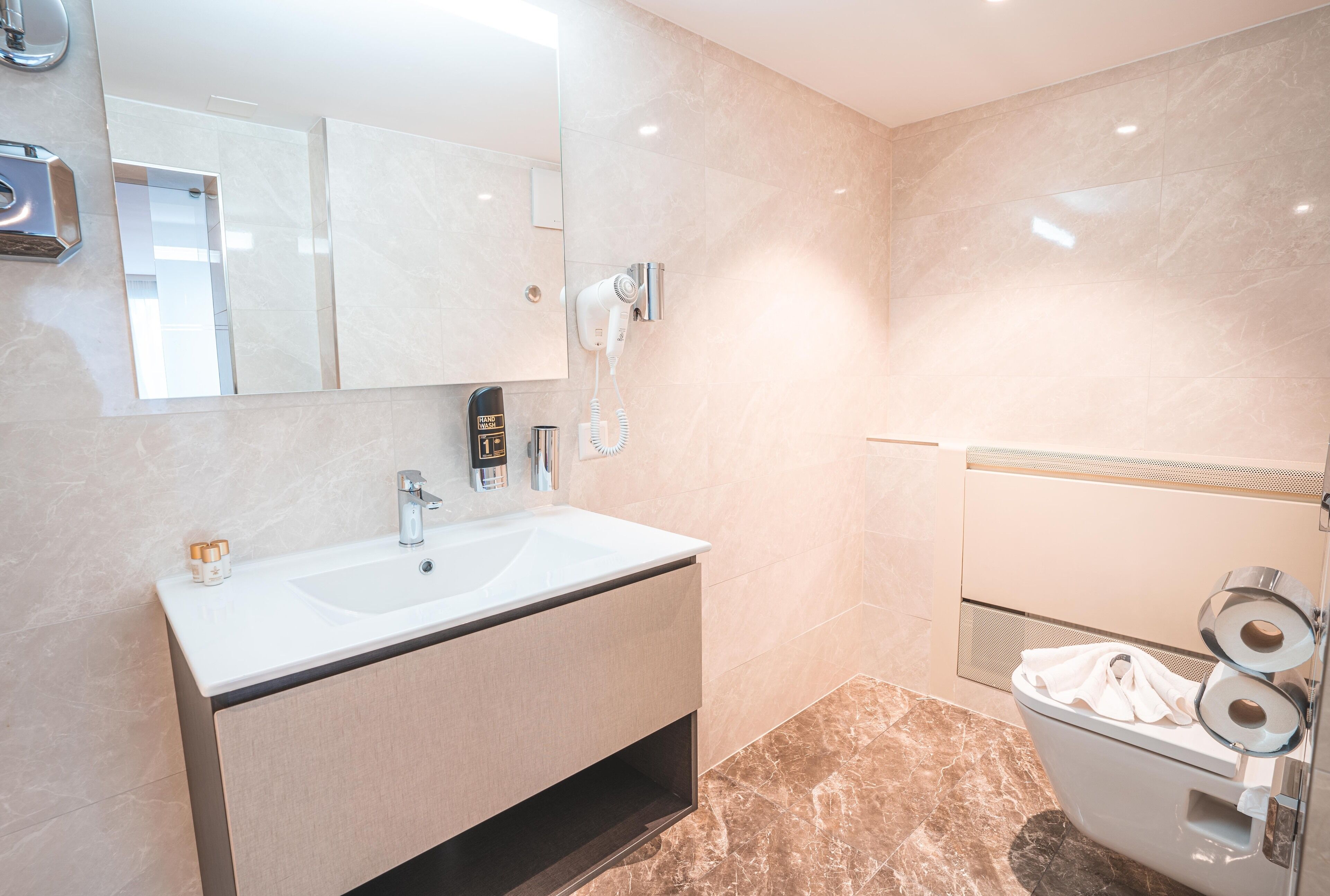 standard triple room | bathroom | shower, rainfall showerhead, hair dryer, towels