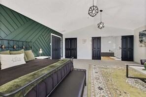 7 bedrooms, iron/ironing board, travel cot, WiFi