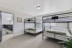 7 bedrooms, iron/ironing board, travel cot, WiFi
