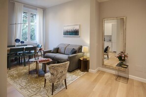 TV - Apartments Florence- Oblate Exclusive View	 (Firenze)